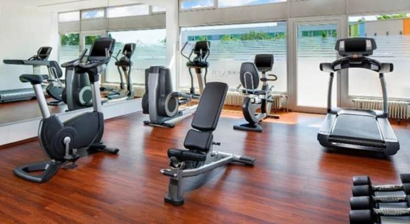 Four Points By Sheraton Cancun Centro Екстериор снимка